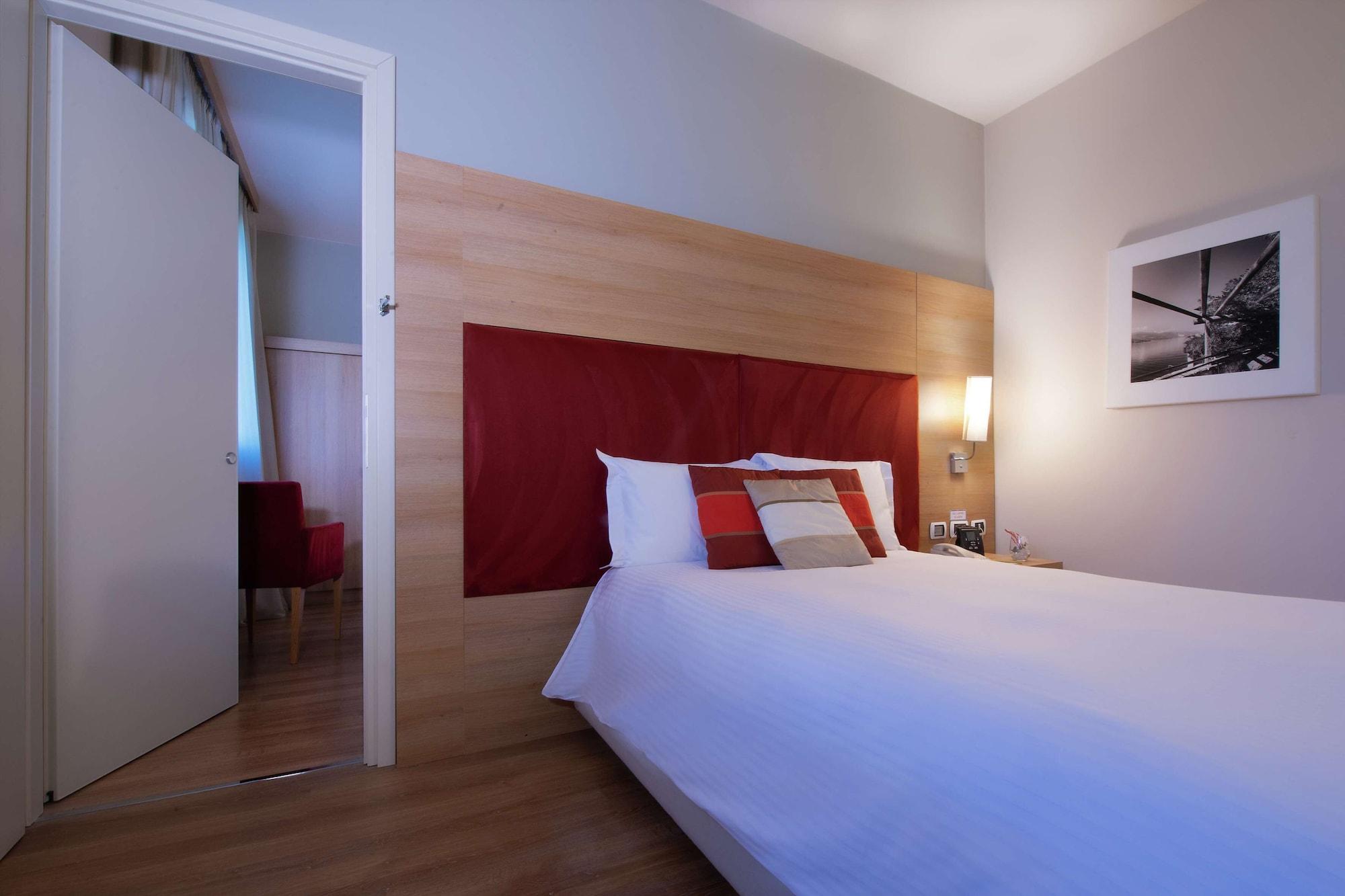 Hotel Dolce By Wyndham Milan Malpensa Somma Lombardo Exteriér fotografie