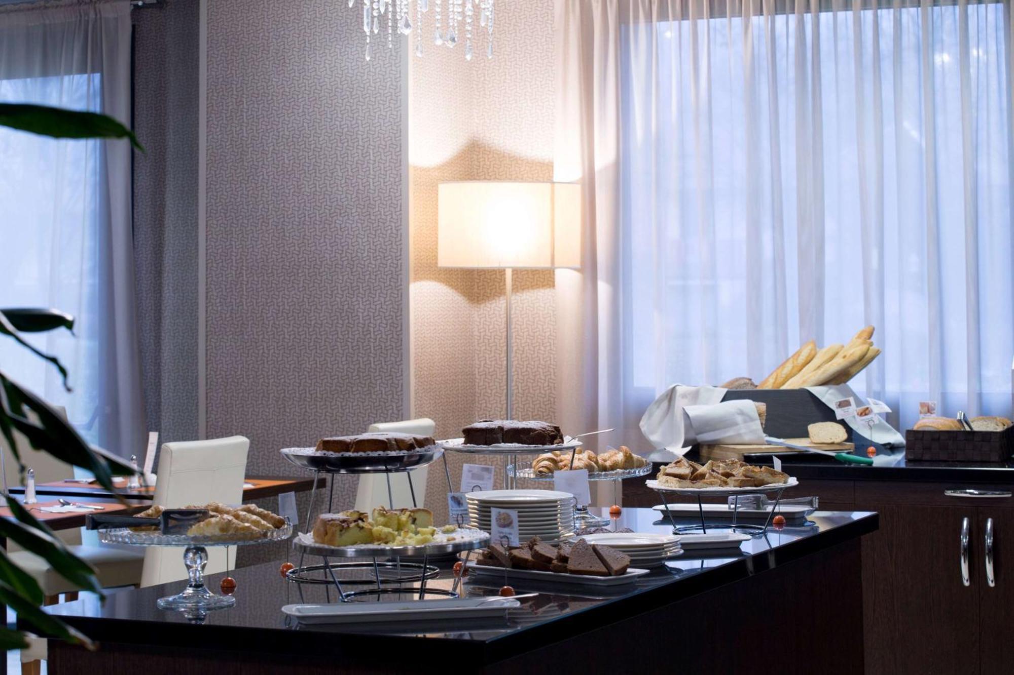 Hotel Dolce By Wyndham Milan Malpensa Somma Lombardo Exteriér fotografie