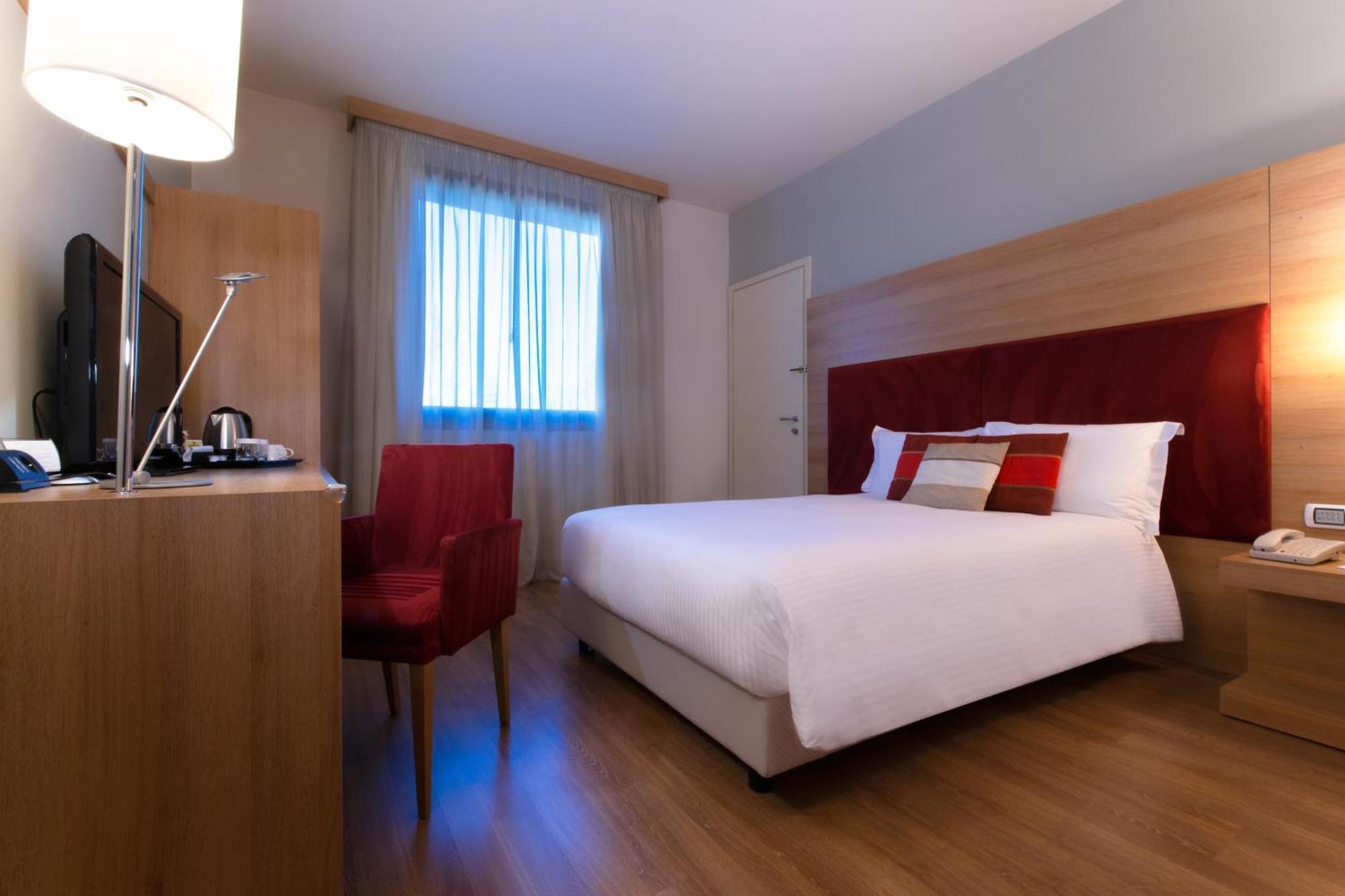 Hotel Dolce By Wyndham Milan Malpensa Somma Lombardo Exteriér fotografie