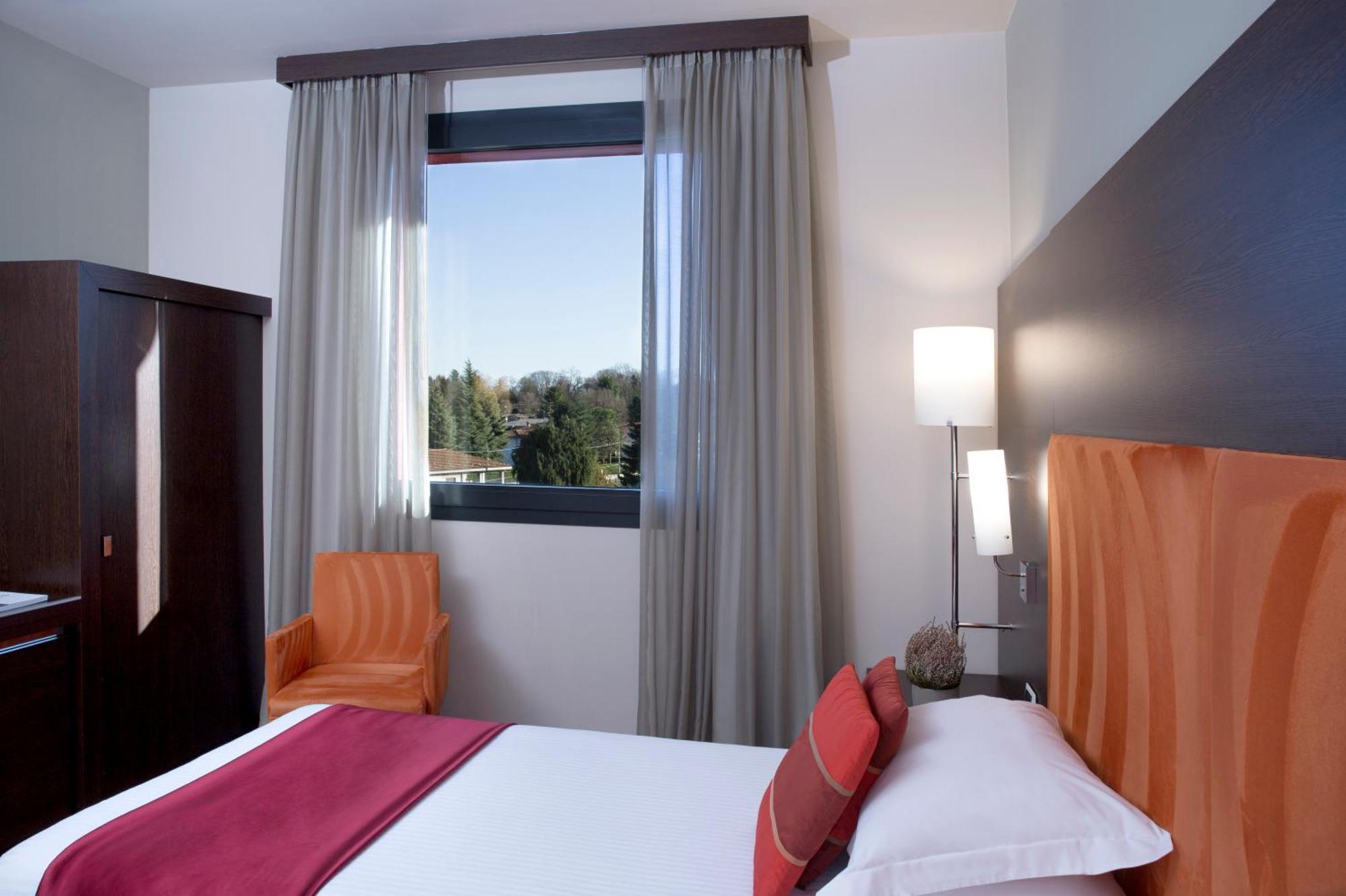 Hotel Dolce By Wyndham Milan Malpensa Somma Lombardo Exteriér fotografie