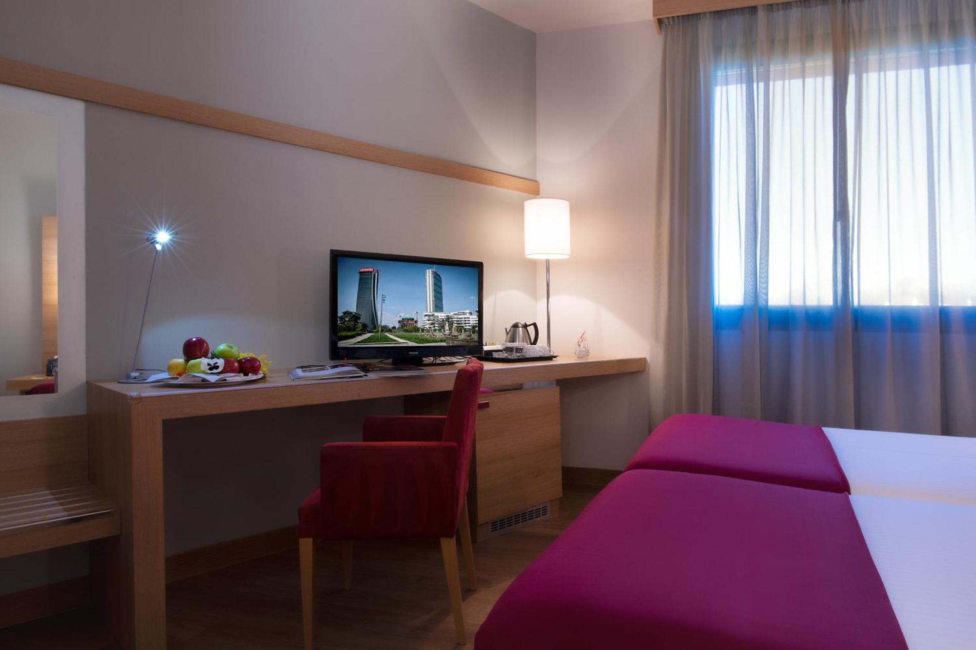 Hotel Dolce By Wyndham Milan Malpensa Somma Lombardo Exteriér fotografie